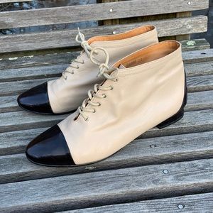 Two Tone Leather Lace-up Ankle Booties 8.5